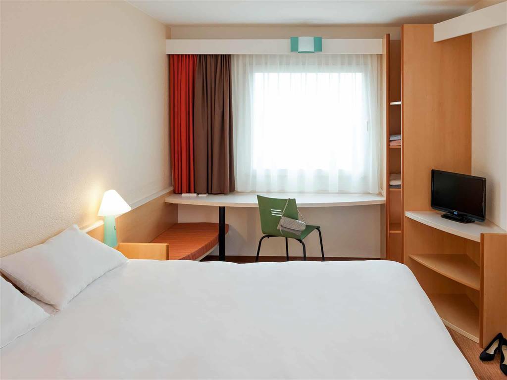 Ibis Koeln Centrum Экстерьер фото