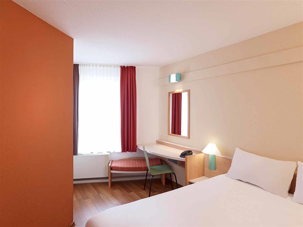 Ibis Koeln Centrum Экстерьер фото