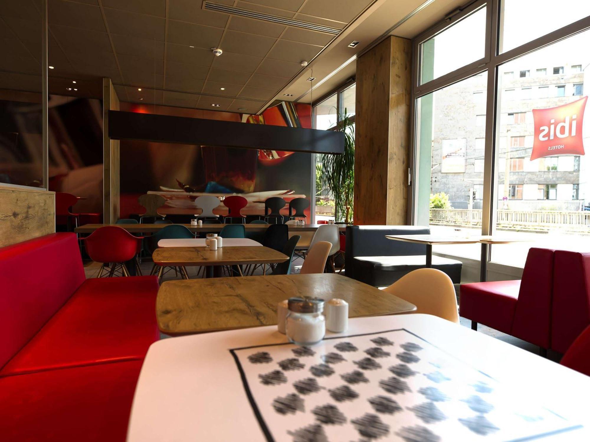 Ibis Koeln Centrum Экстерьер фото