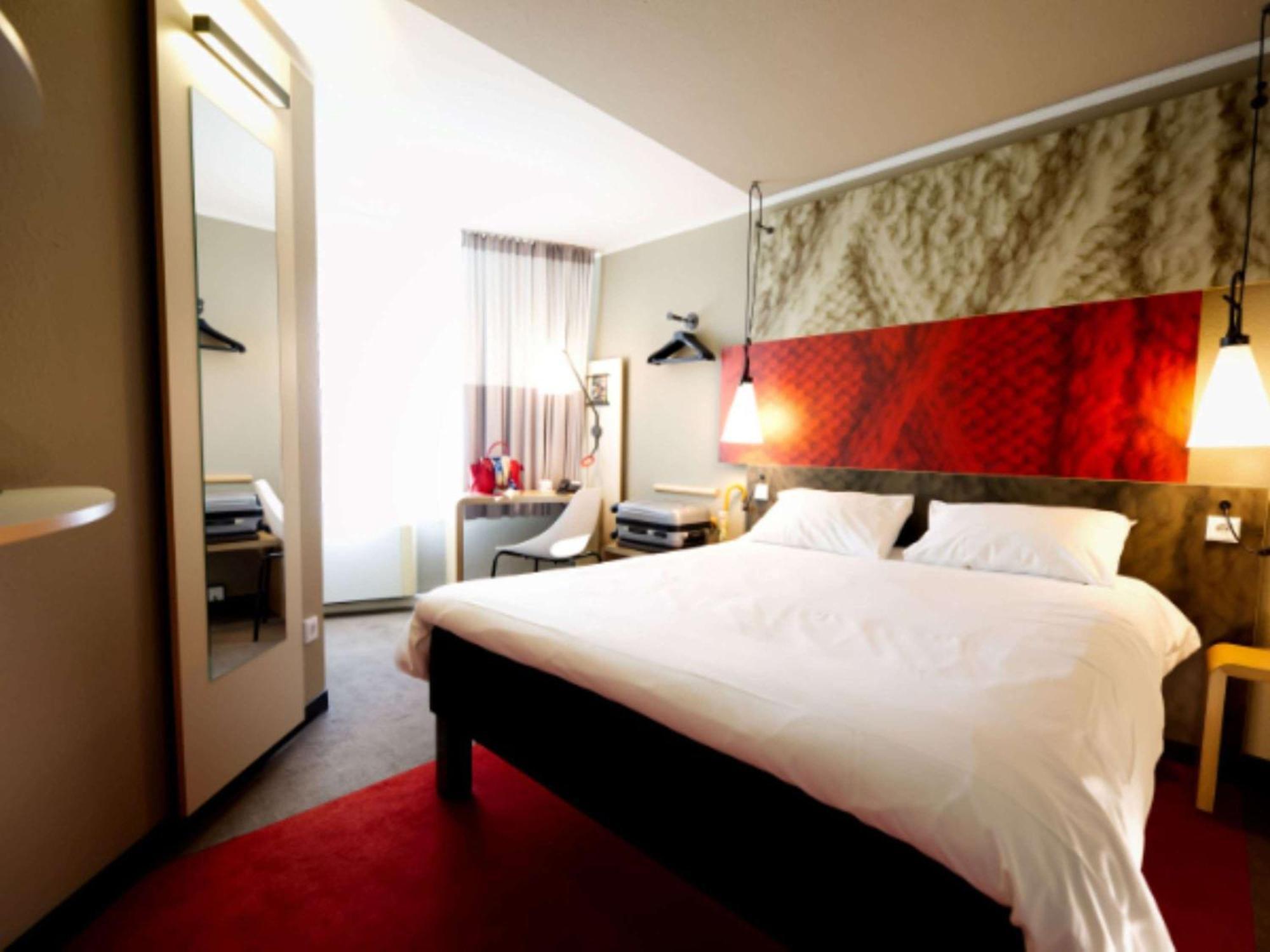 Ibis Koeln Centrum Экстерьер фото