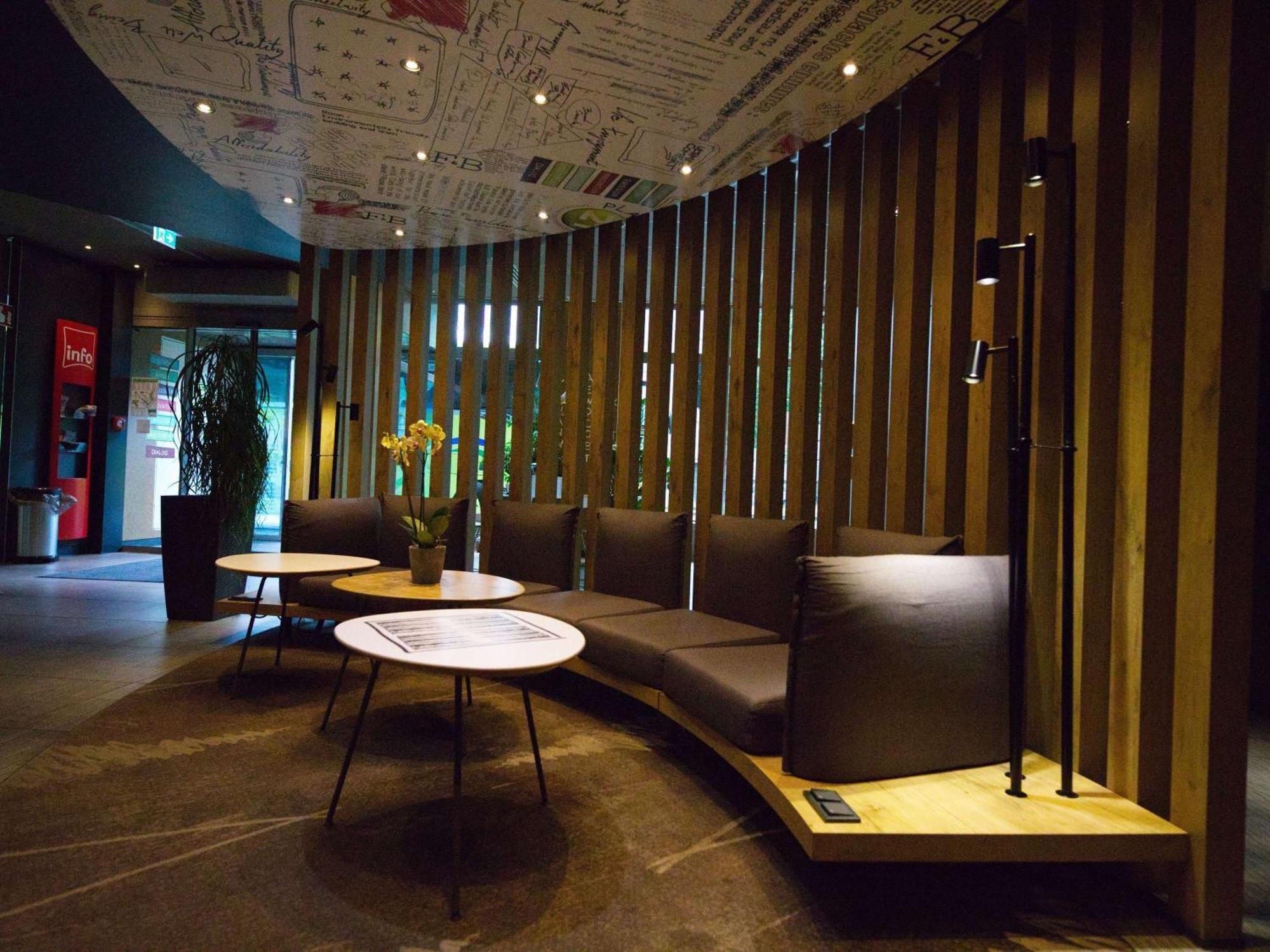 Ibis Koeln Centrum Экстерьер фото
