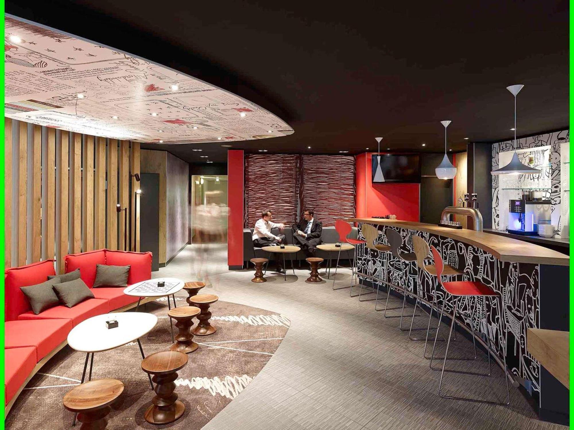 Ibis Koeln Centrum Экстерьер фото