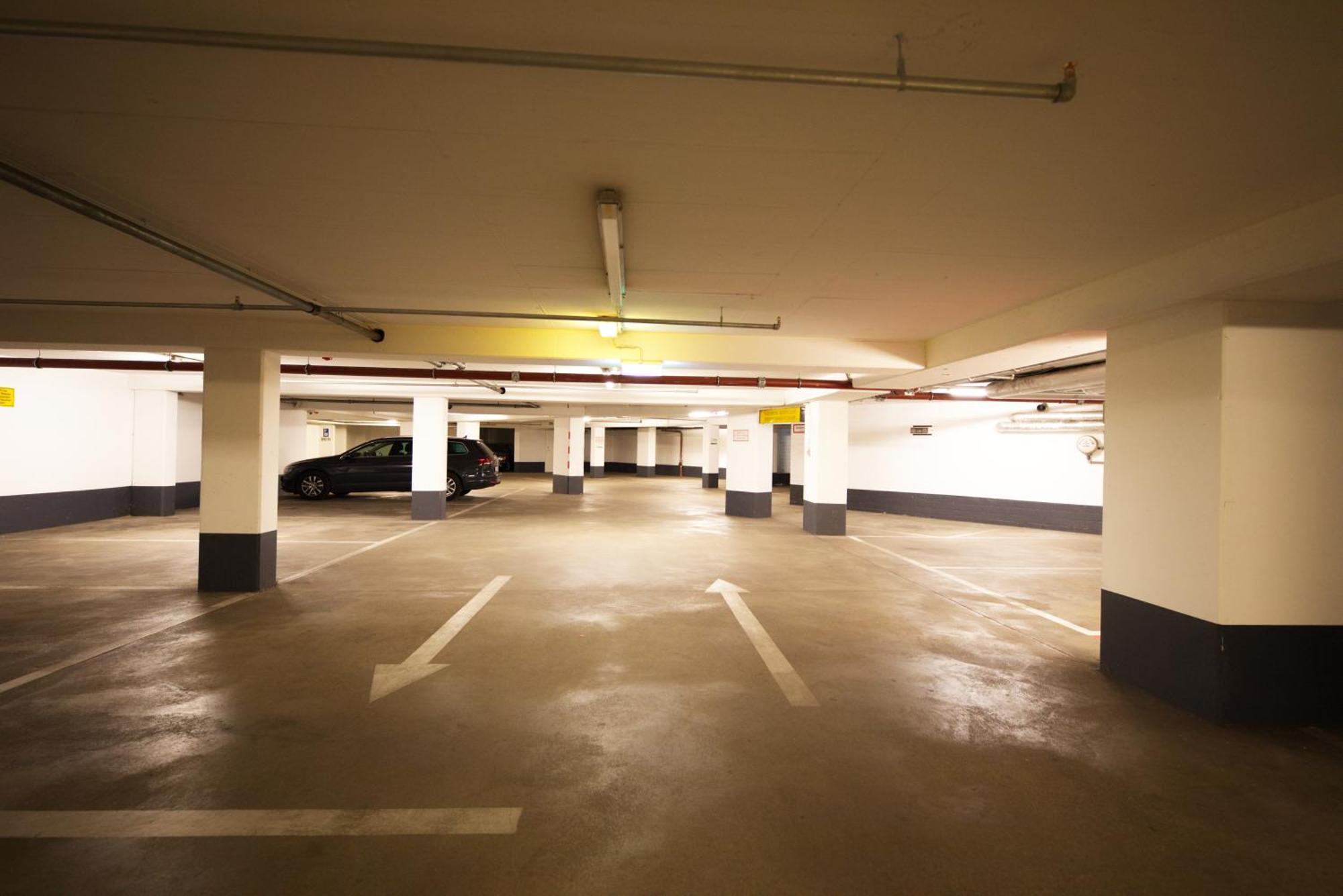 Ibis Koeln Centrum Экстерьер фото